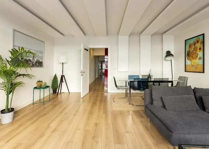 Chic, Cozy With Garden In Besiktas *